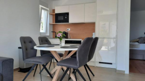 Luxury Apartments Marina View